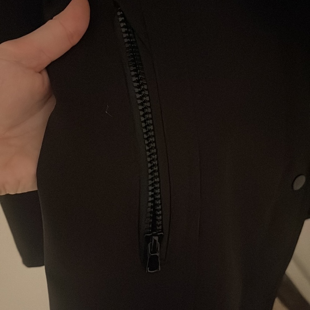 Coat - Picture 5 of 7